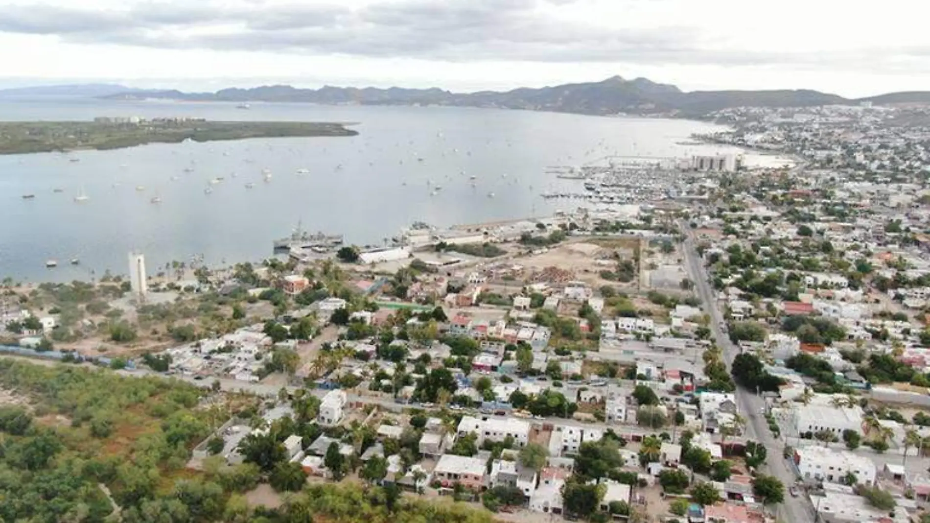 clima bahia de la ciudad de la paz